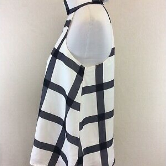 Lulus never worn plaid top - Picture 4 of 5